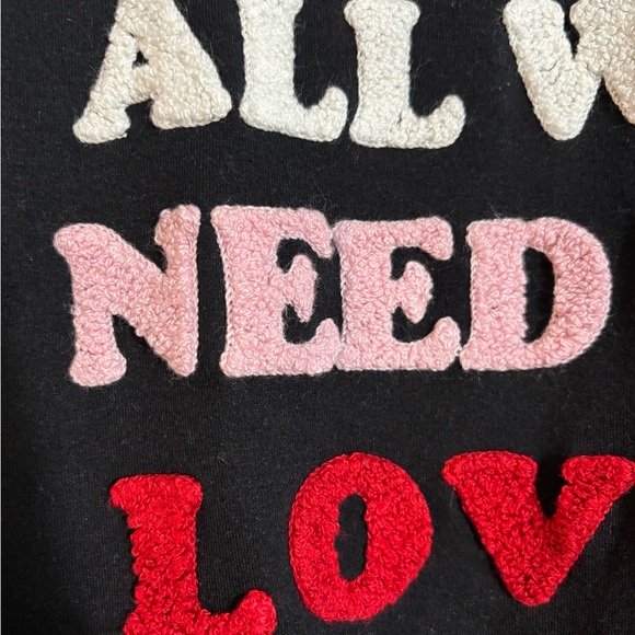 Isaac Mizrahi Black Crewneck Sweatshirt - Picture 4 of 6